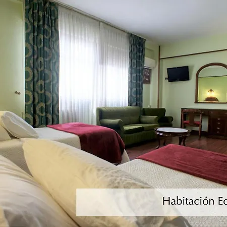 Hotel Montermoso 3*