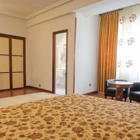 Hotel Montermoso